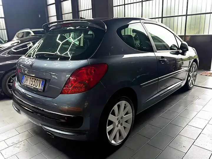 
								Peugeot 207 || 3p 1.6 thp 16v Feline 150cv full									