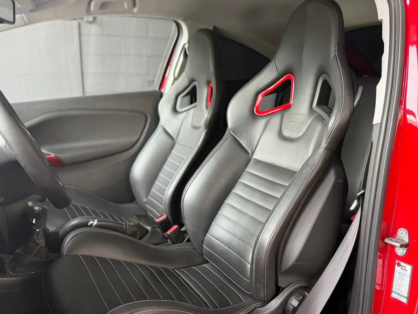 
								Opel Corsa || Corsa V 2015 3p 1.4t GSi s full									