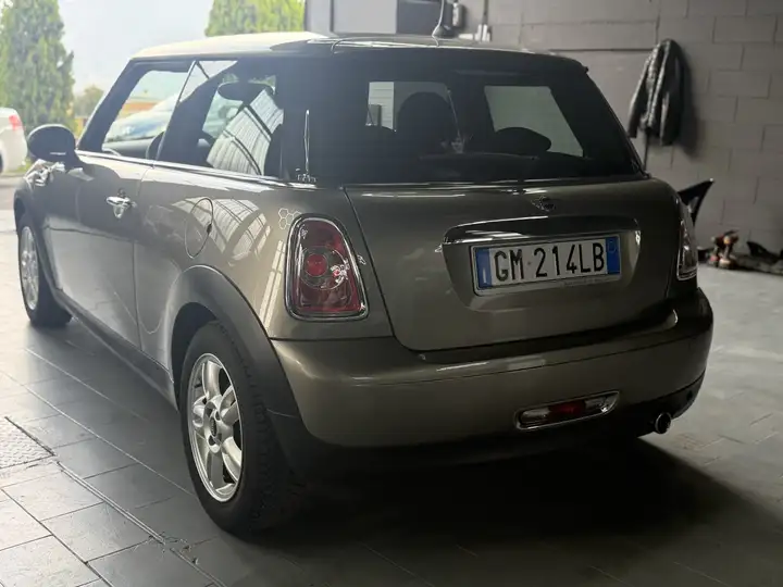 MINI One || 1.6 s/clima 98cv