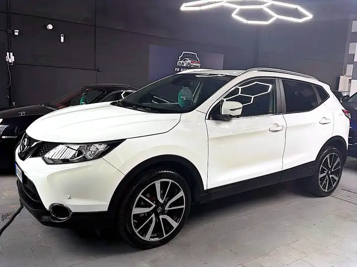 Nissan Qashqai II 2014 1.5 dci Tekna 110cv