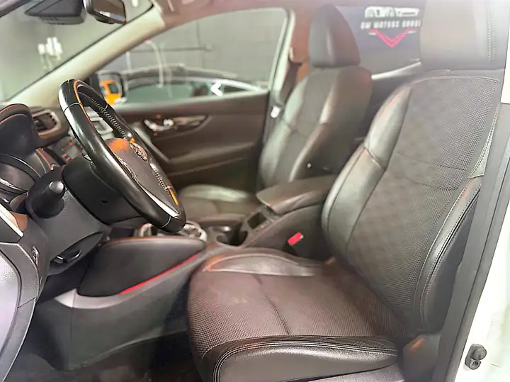 
								Nissan Qashqai II 2014 1.5 dci Tekna 110cv full									