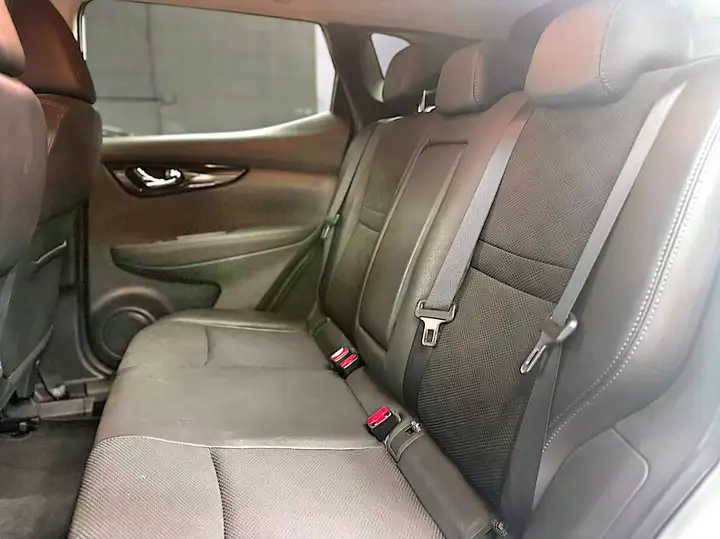 
								Nissan Qashqai II 2014 1.5 dci Tekna 110cv full									